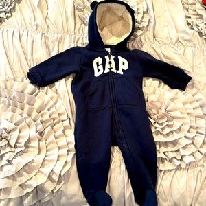 GAP baby onesie outdoor jacket navy blue